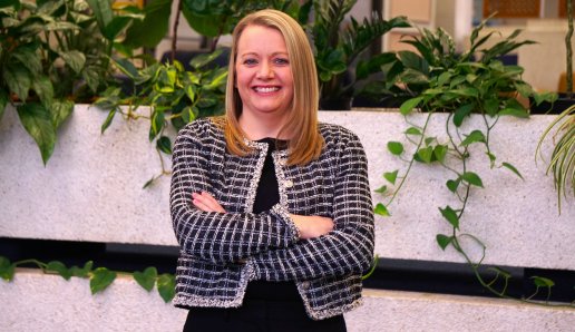 Stefanie Newcomb Headshot