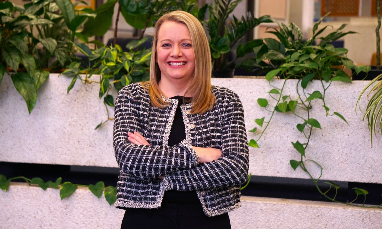 Stefanie Newcomb headshot